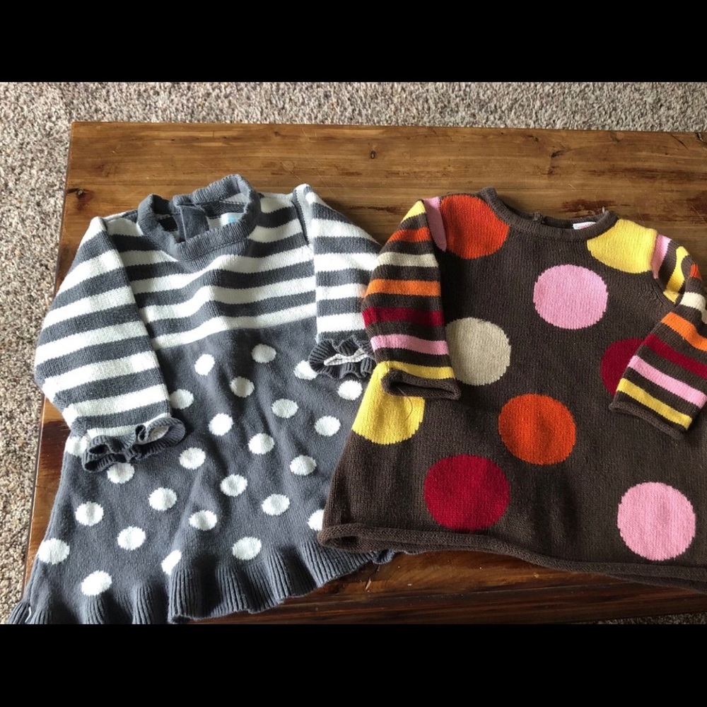 Girls 3-6 months dresses - Lot of 2